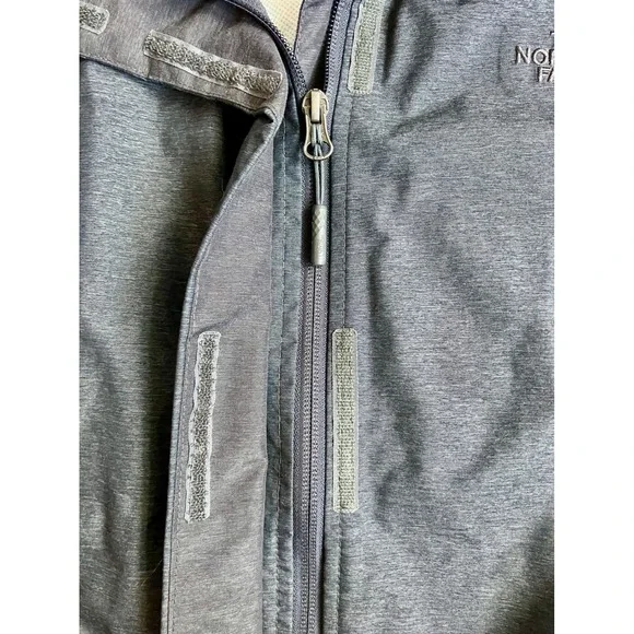 The North Face Gray Packable Hooded Rain Jacket Women's Size Small - Picture 3 of 13